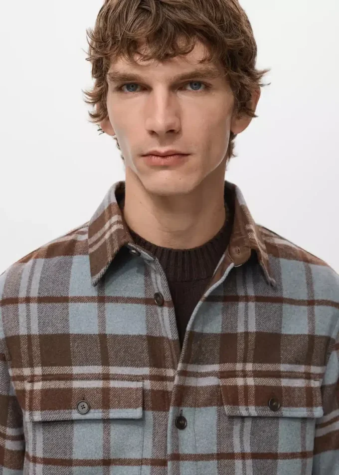 Camicia a quadri con tasche Camicia a quadri con tasche