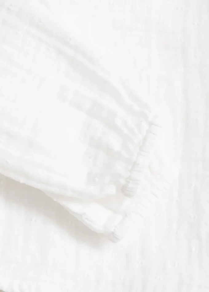 Camicia con colletto alla coreana e effetto stropicciato Camicia con colletto alla coreana e effetto stropicciato