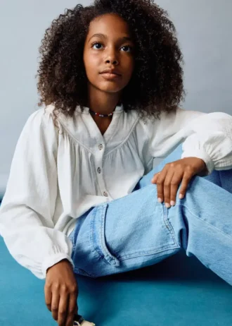 Camicia con maniche a sbuffo