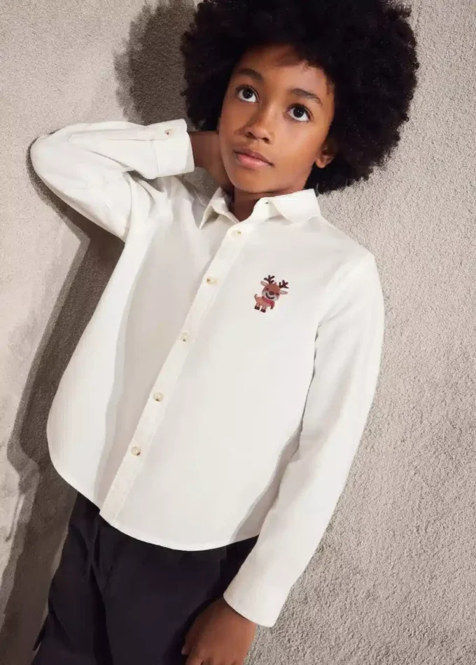 Camicia con ricamo renna