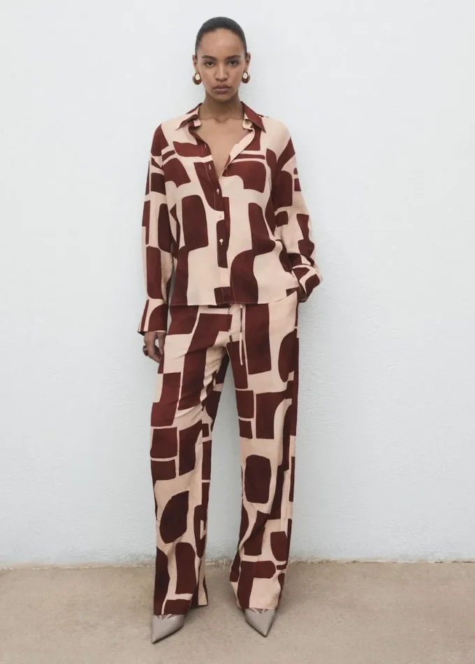 Camicia con stampa geometrica