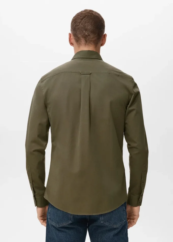 Camicia con taschino, vestibilità regolare, 100% cotone Camicia con taschino, vestibilità regolare, 100% cotone