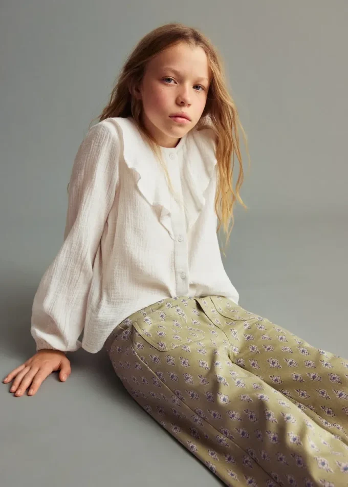 Camicia con volant increspati Camicia con volant increspati