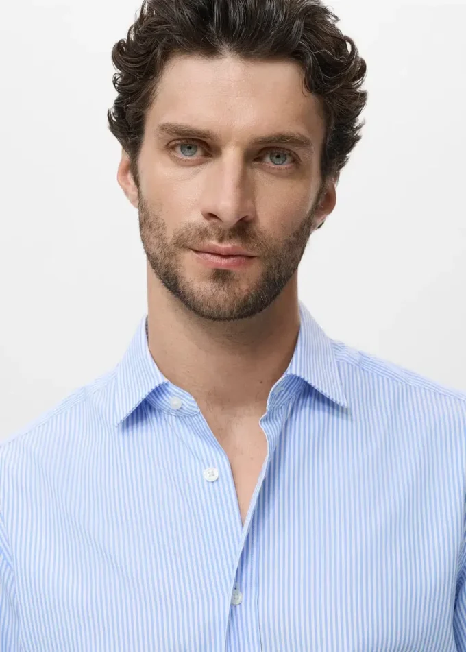 Camicia in cotone a righe vestibilità regolare Camicia in cotone a righe vestibilità regolare