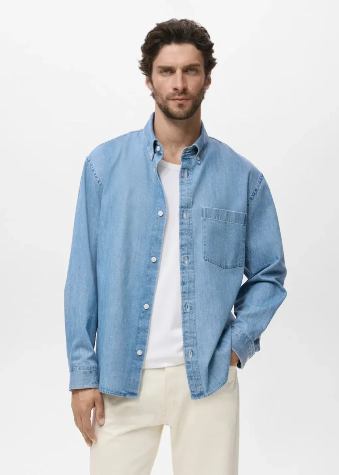 Camicia in denim con tasca Camicia in denim con tasca