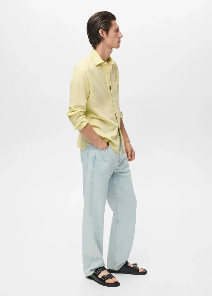 Camicia in lino con tasche Camicia in lino con tasche