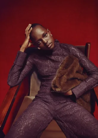 Camicia in pizzo con foulard