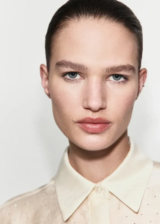 Camicia in raso con strass Camicia in raso con strass