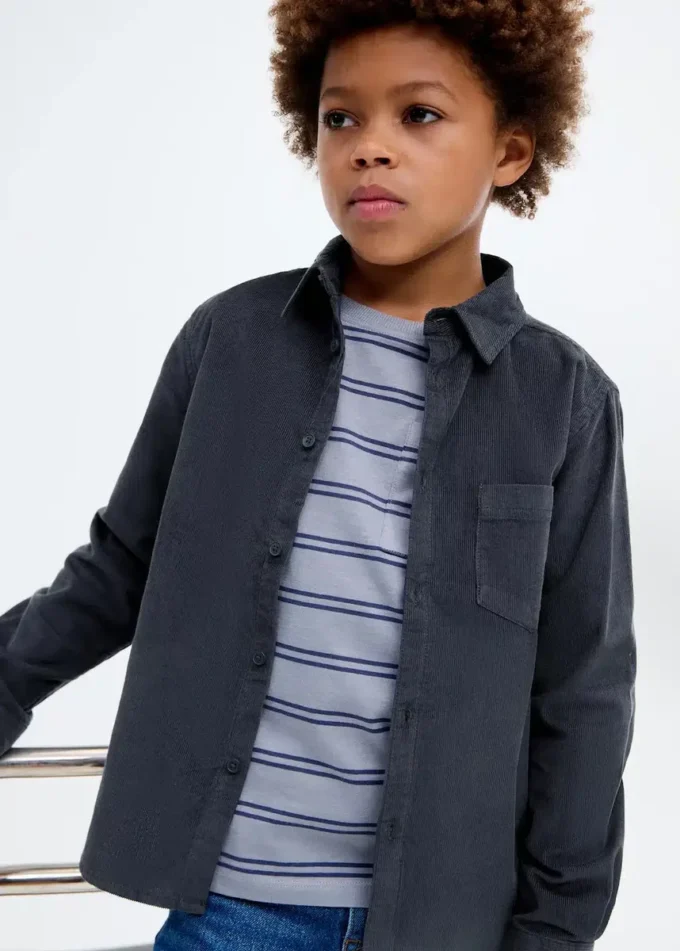 Camicia in velluto a coste vestibilità regolare Camicia in velluto a coste vestibilità regolare