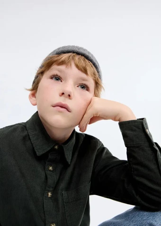 Camicia in velluto a coste vestibilità regolare Camicia in velluto a coste vestibilità regolare