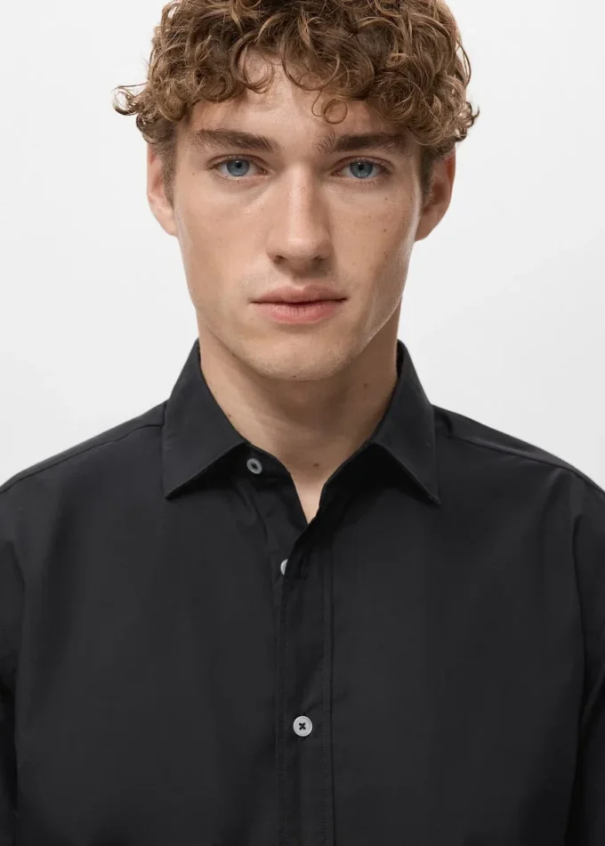 Camicia regular fit in cotone 100% Camicia regular fit in cotone 100%