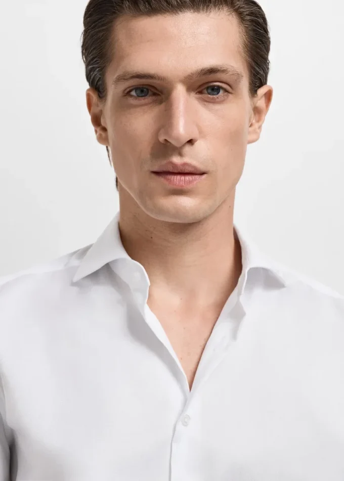 Camicia slim fit in cotone Camicia slim fit in cotone