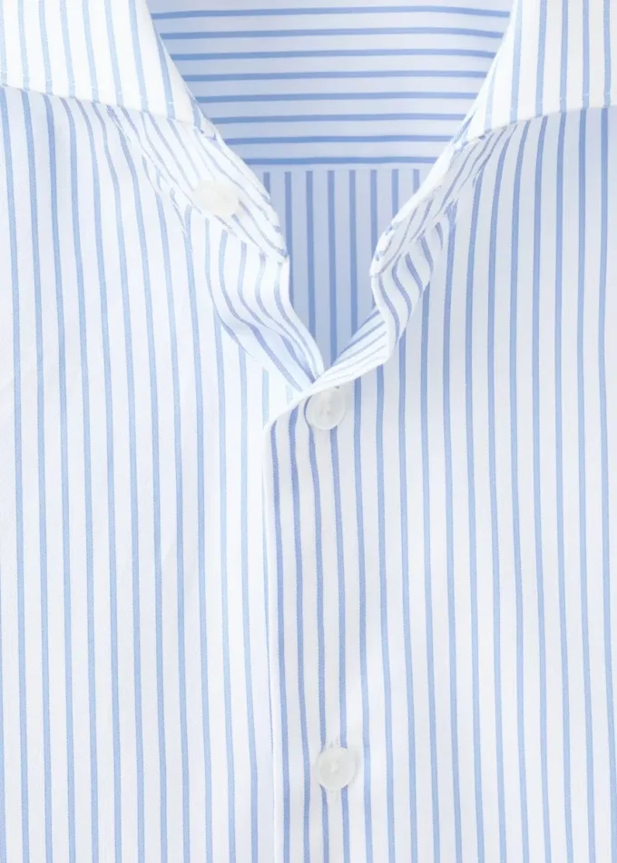 Camicia slim fit in cotone a righe Camicia slim fit in cotone a righe