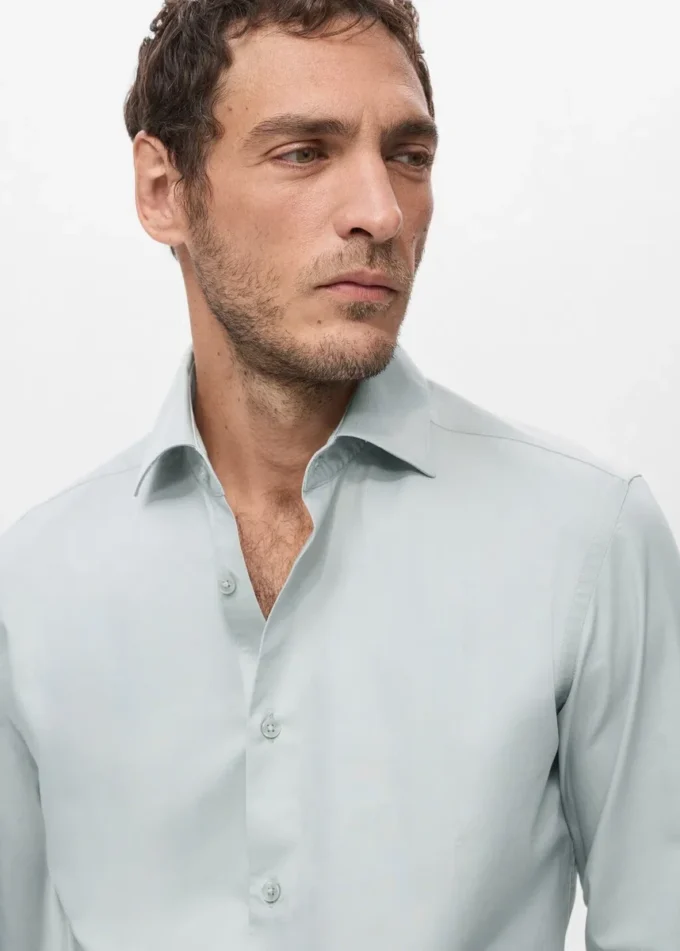 Camicia slim fit in cotone lyocell Camicia slim fit in cotone lyocell