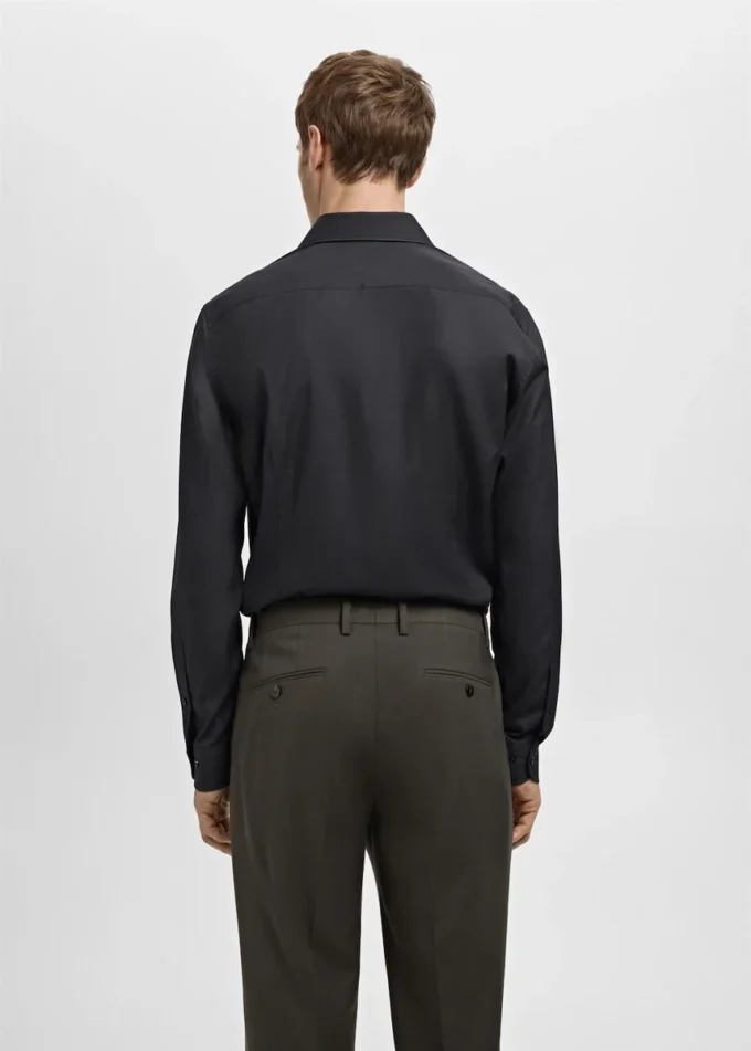 Camicia slim fit in popeline di cotone Camicia slim fit in popeline di cotone