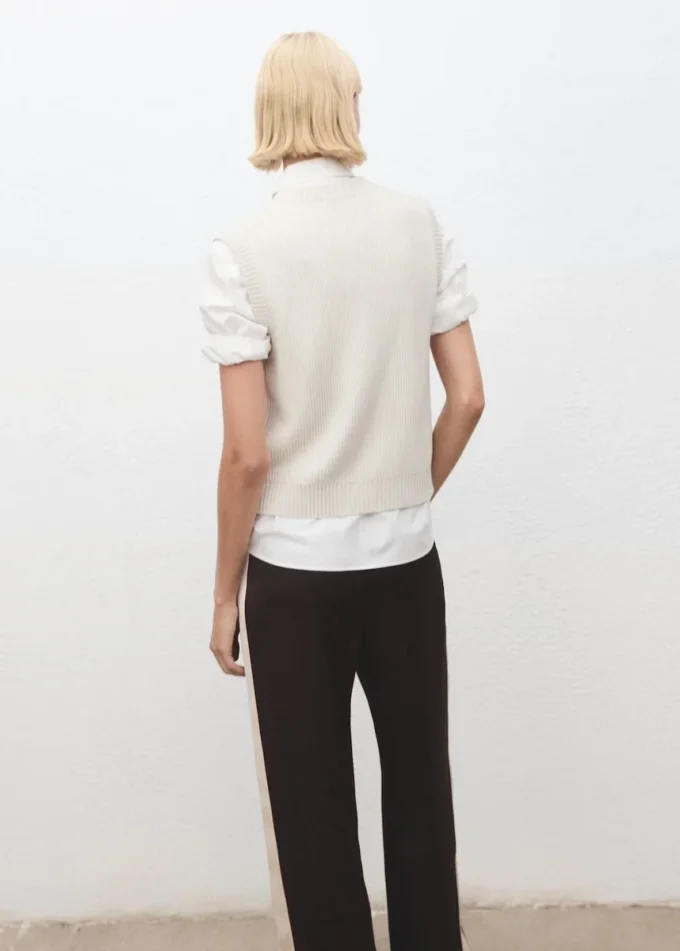 Canotta in maglia con zip Canotta in maglia con zip