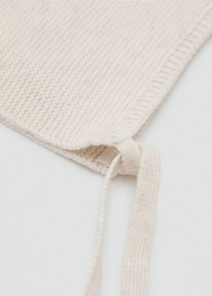 Cappellino in maglia