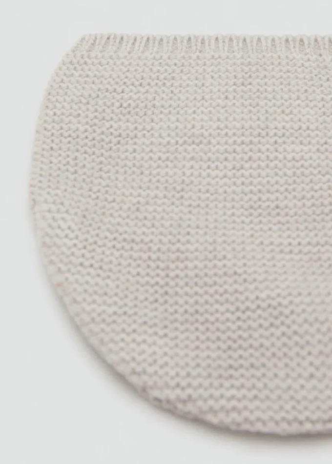 Cappellino in maglia