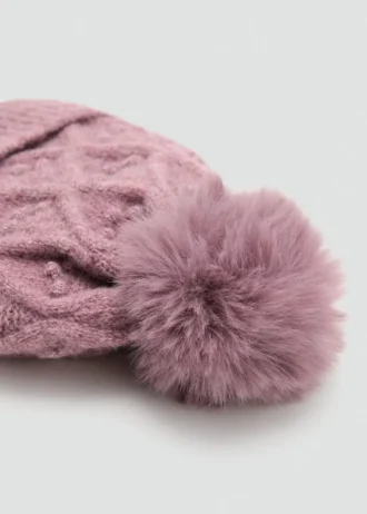 Cappello testurizzato con pompon