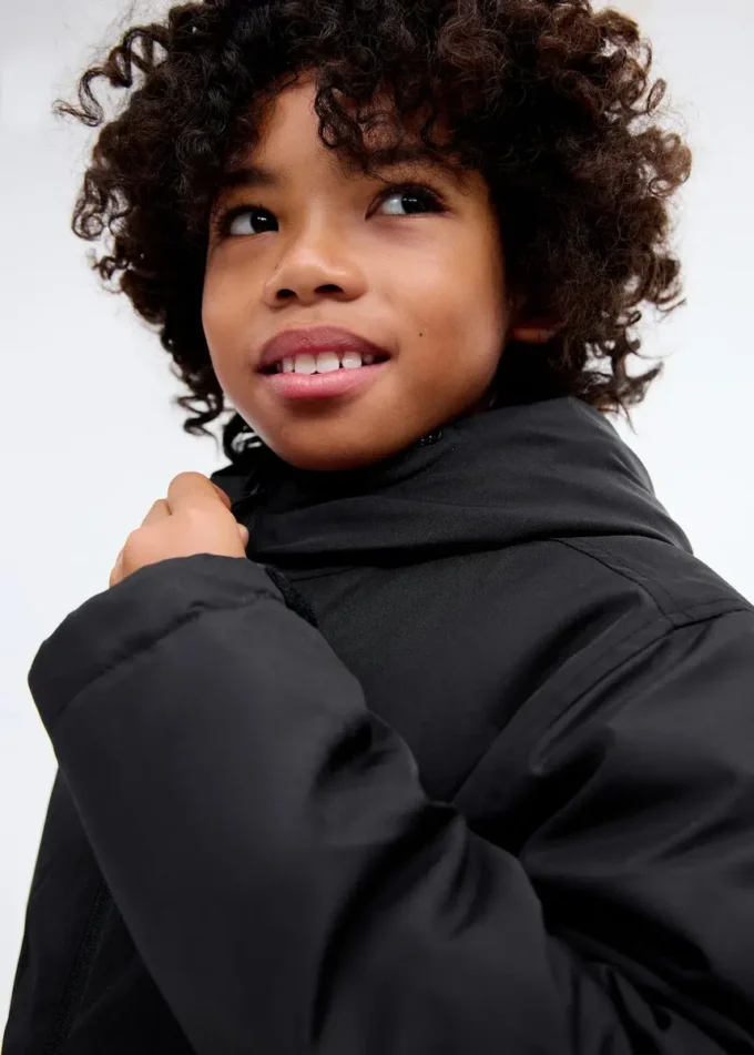 Cappotto con cappuccio Cappotto con cappuccio