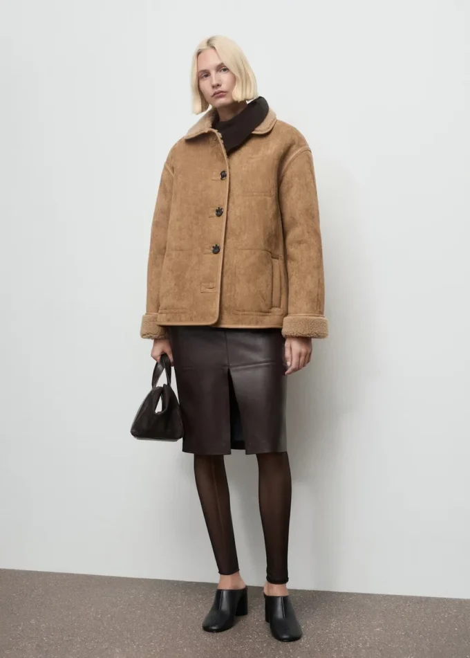 Cappotto effetto pelle in finta pelle shearling Cappotto effetto pelle in finta pelle shearling