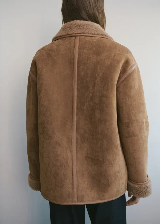 Cappotto effetto pelle in finta pelle shearling Cappotto effetto pelle in finta pelle shearling