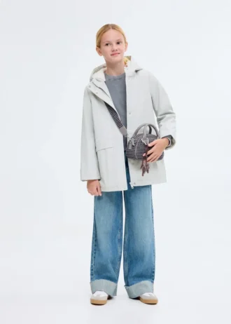 Cappotto impermeabile con cappuccio