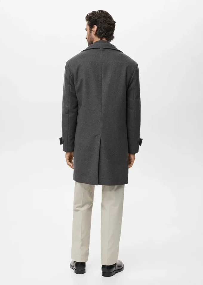 Cappotto in lana con collo a imbuto Cappotto in lana con collo a imbuto