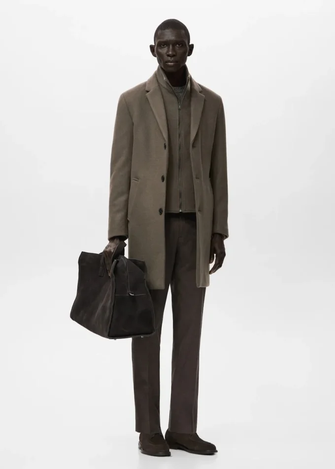 Cappotto in lana con collo interno staccabile Cappotto in lana con collo interno staccabile