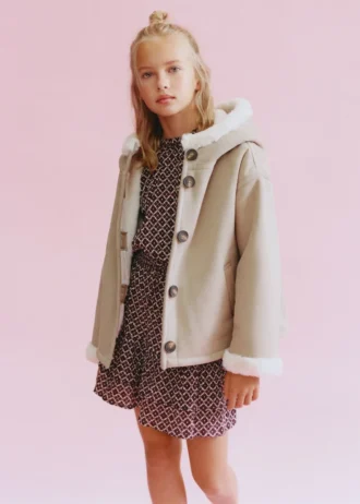 Cappotto in pelliccia e effetto scamosciato