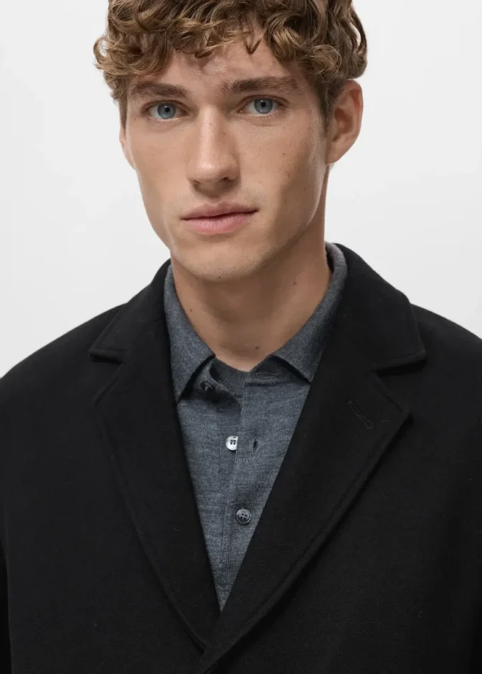 Cappotto leggero in lana riciclata Cappotto leggero in lana riciclata