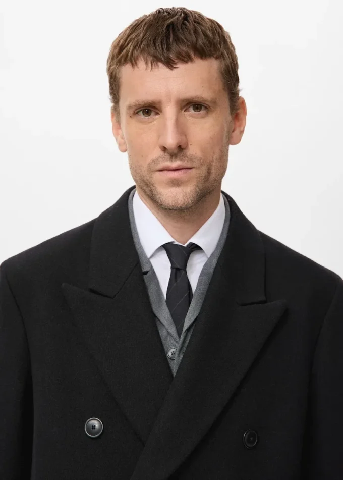 Cappotto lungo doppiopetto in lana Cappotto lungo doppiopetto in lana