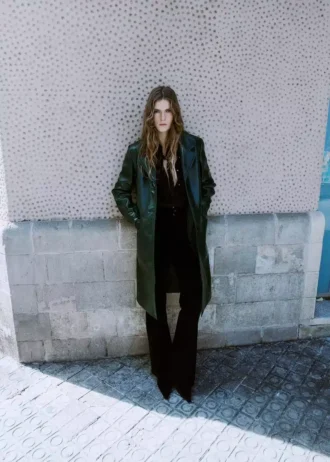 Cappotto lungo in ecopelle Cappotto lungo in ecopelle