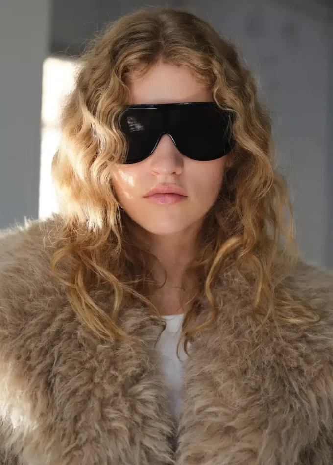 Cappotto lungo in pelliccia sintetica Cappotto lungo in pelliccia sintetica