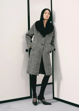 Cappotto screziato con collo in pelliccia