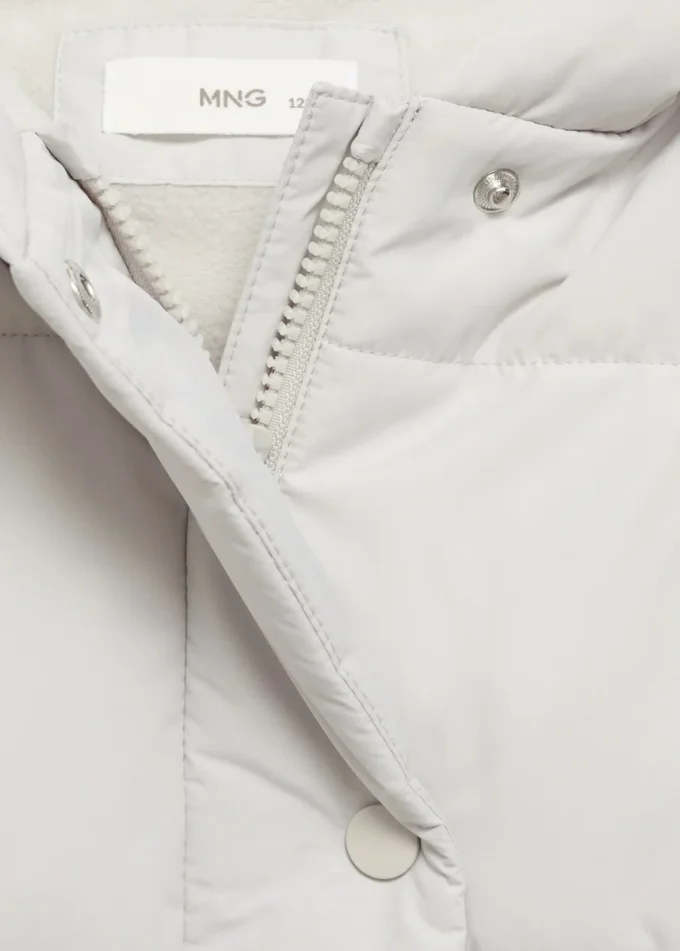 Cappotto trapuntato con fodera e cappuccio Cappotto trapuntato con fodera e cappuccio