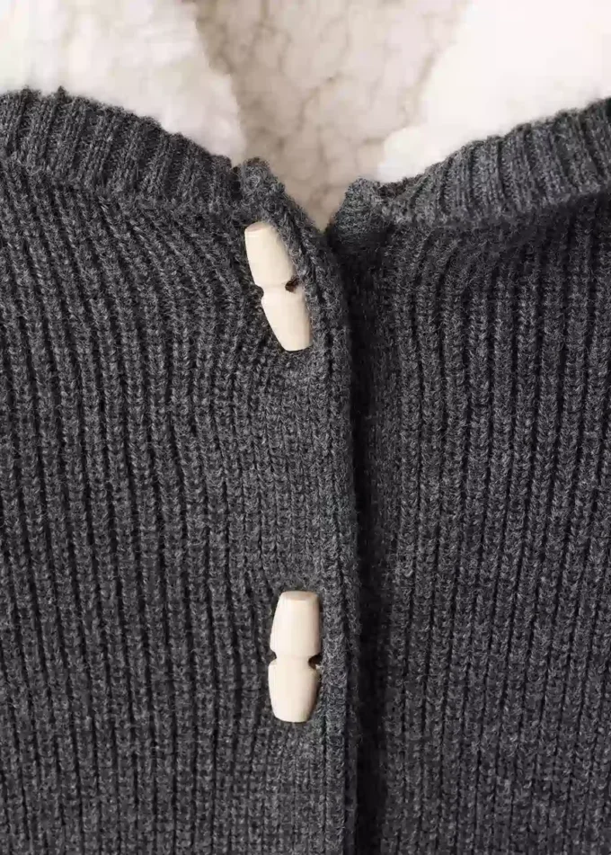 Cardigan con cappuccio in shearling