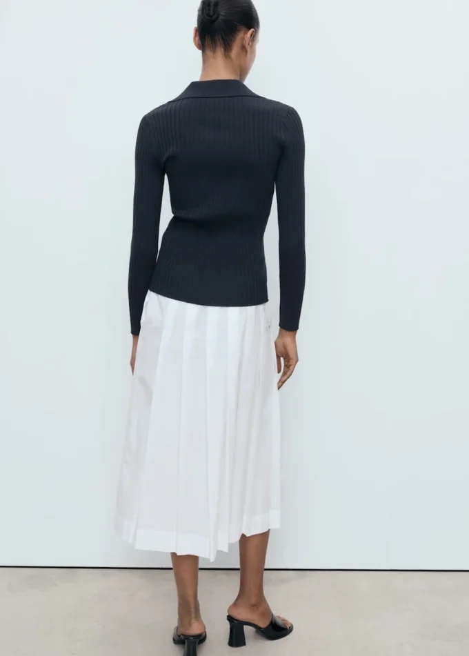 Cardigan con collo a revers a costine Cardigan con collo a revers a costine