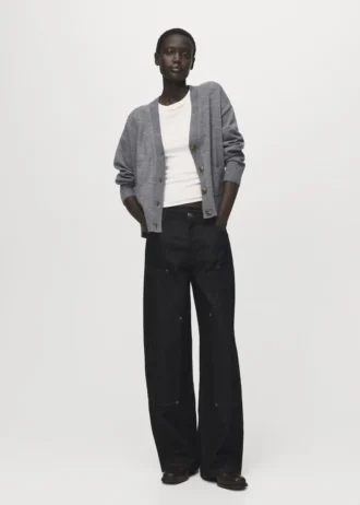 Cardigan con scollo a V e tasche