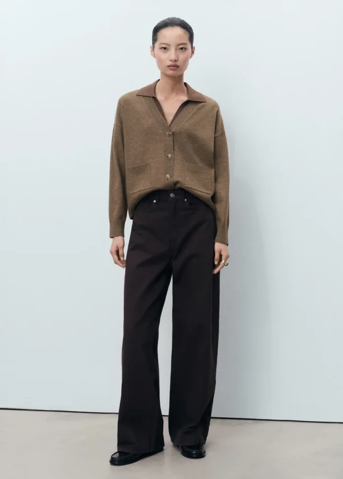 Cardigan con scollo a V e tasche Cardigan con scollo a V e tasche