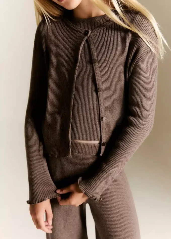 Cardigan in maglia a costine