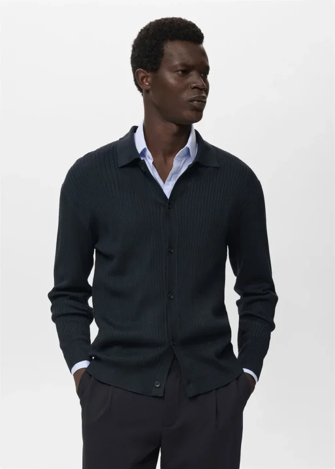 Cardigan in maglia a costine Cardigan in maglia a costine