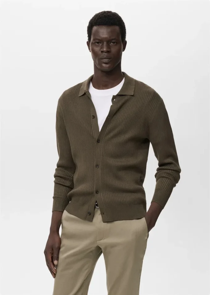 Cardigan in maglia a costine Cardigan in maglia a costine