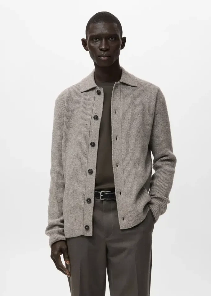 Cardigan in maglia a costine Cardigan in maglia a costine