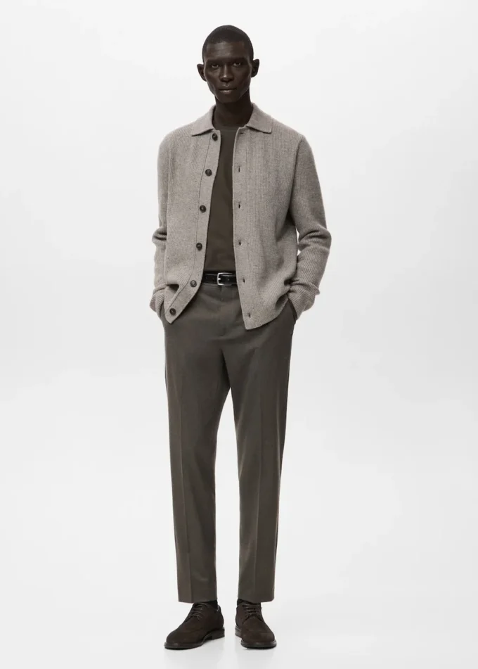 Cardigan in maglia a costine Cardigan in maglia a costine