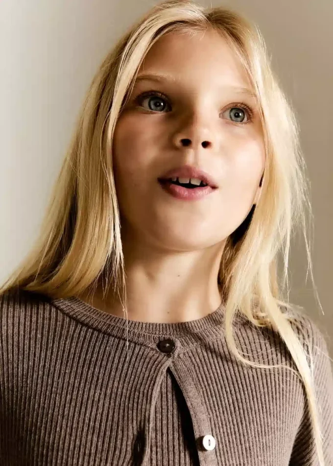 Cardigan in maglia a costine