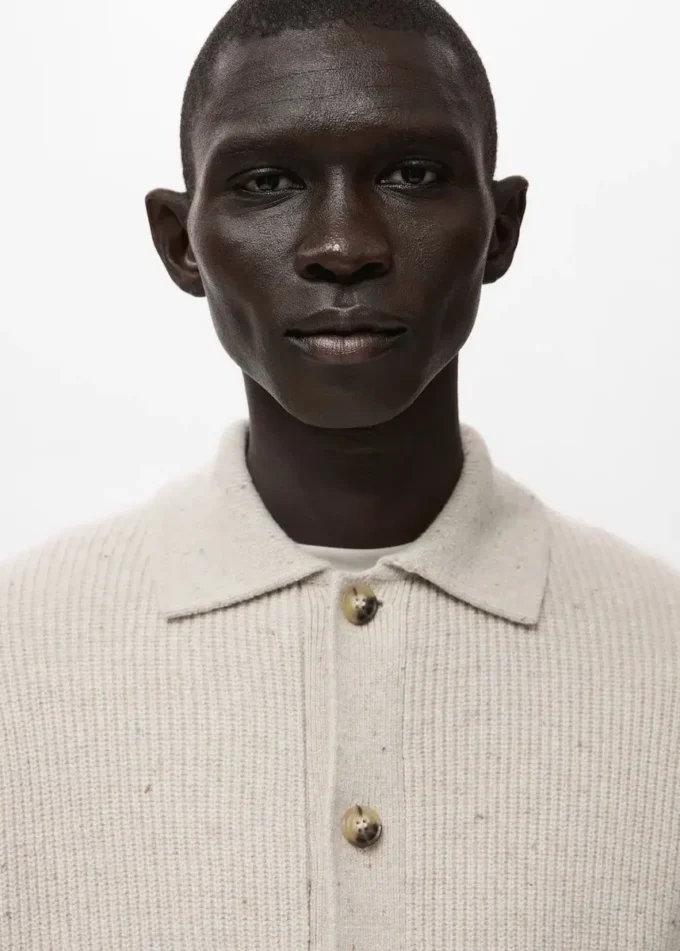 Cardigan in maglia a costine Cardigan in maglia a costine