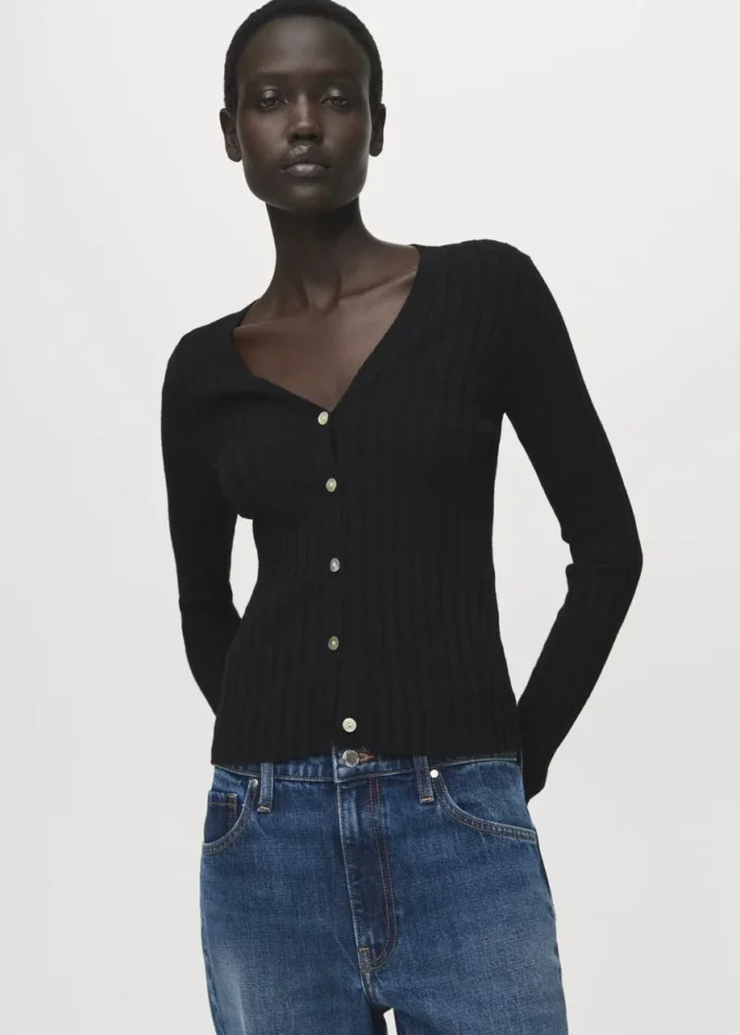 Cardigan in maglia a costine sottili Cardigan in maglia a costine sottili