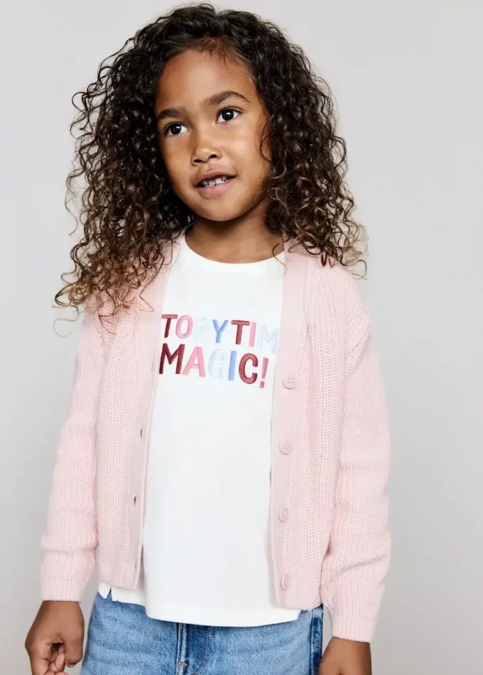 Cardigan in maglia con bottoni Cardigan in maglia con bottoni