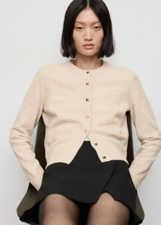 Cardigan in maglia con bottoni